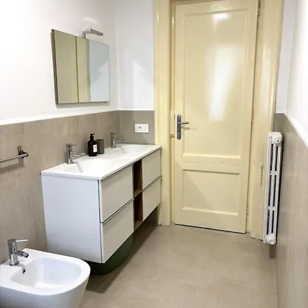 Your Home, A Beautiful View 巴里