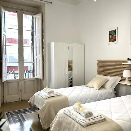 公寓 Your Home, A Beautiful View