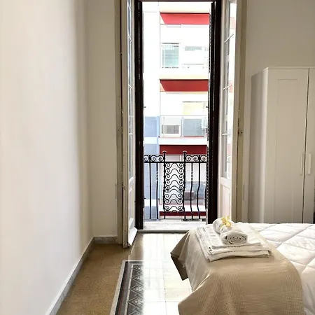 Your Home, A Beautiful View 公寓 *