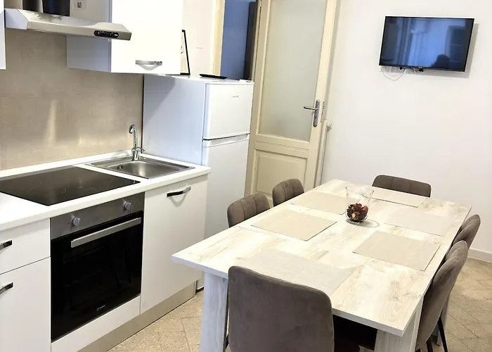 Your Home, A Beautiful View Апартаменты Бари